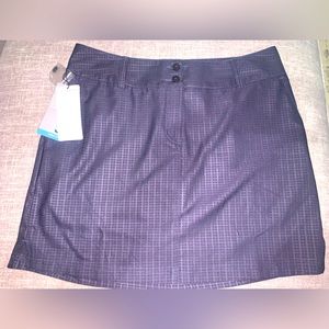 NWT! Adidas Stretch ClimaCool Gray Golf Skort Athletic - Size 10